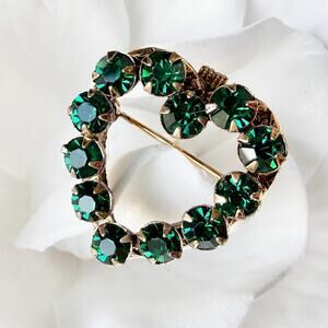 Vintage Emerald Green Rhinestone Heart Brooch Pendant - Gold-Tone Dual Function